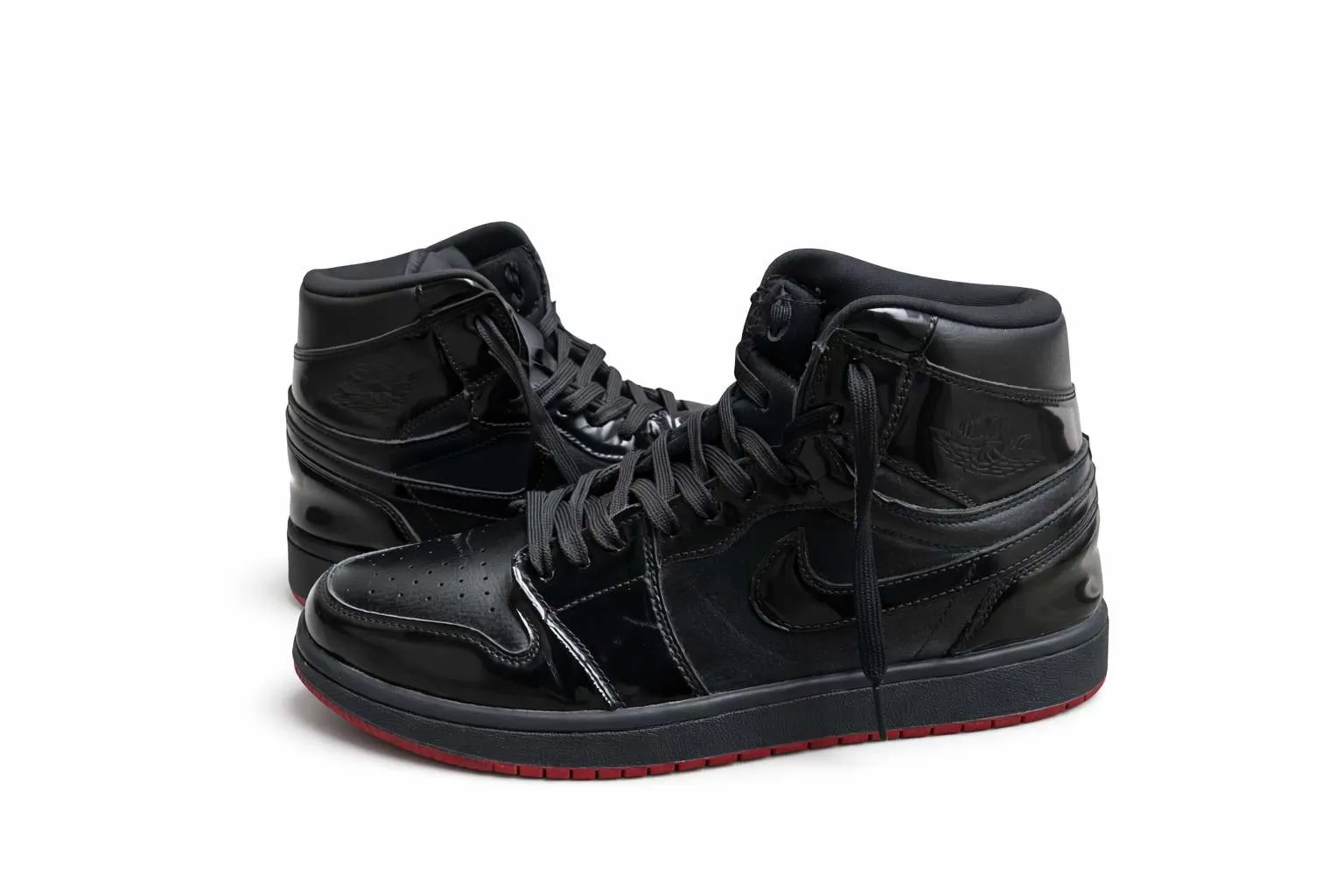 Nike Air Jordan 1 Sneakers – Good Condition: Nike Air Jordan 1 sneakers in good condition.
Clean and